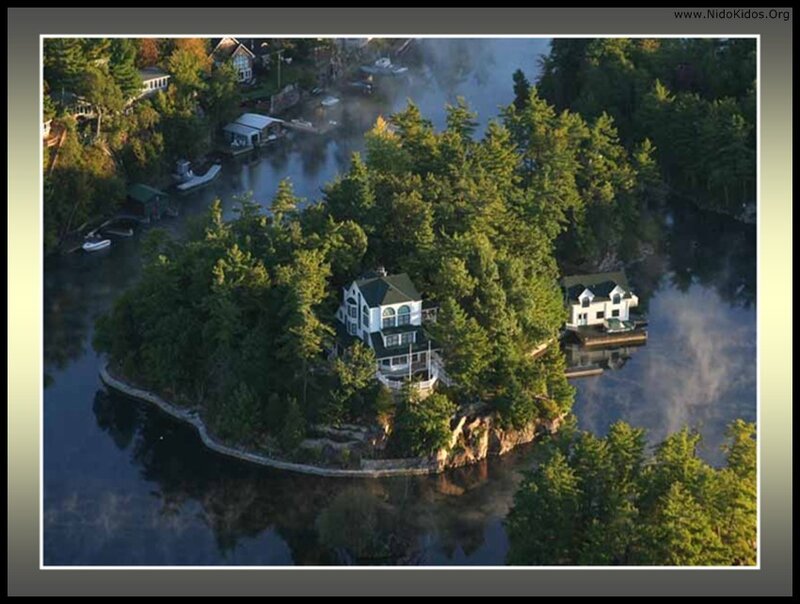 Aerial view of island homes