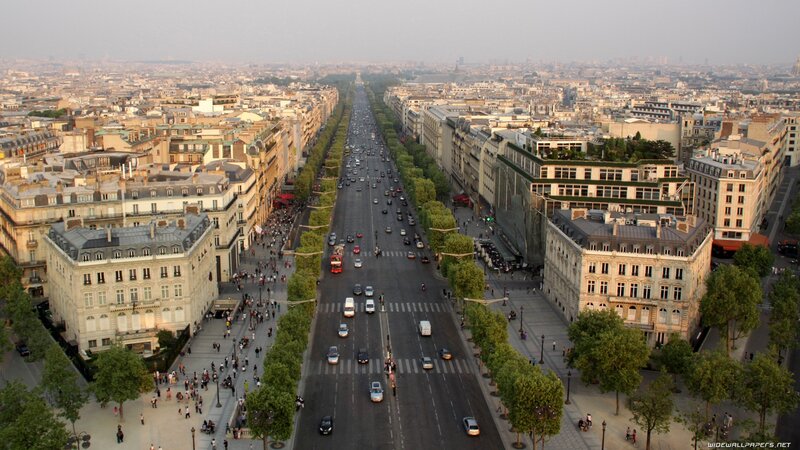 Aerial view of Paris street
