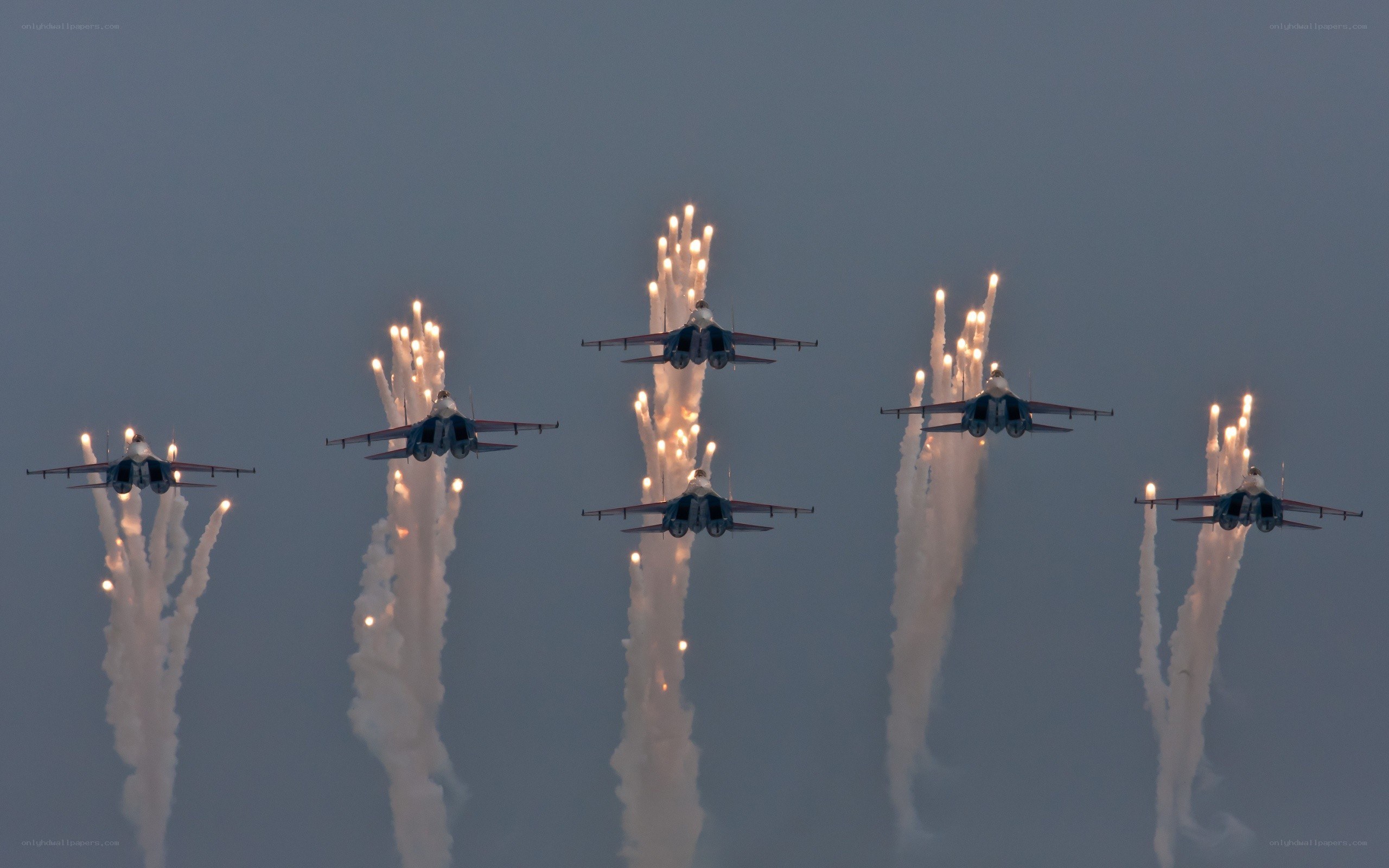 Aerobatic jet display