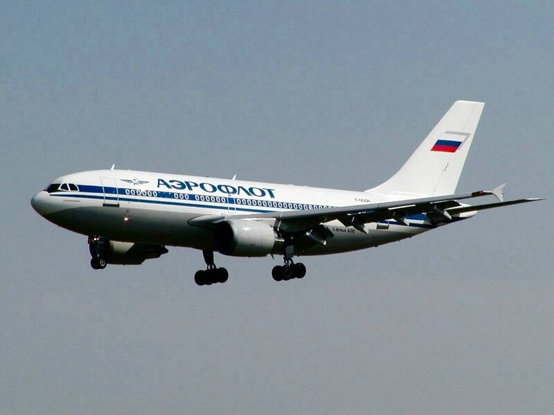 Aeroflot Airbus A310 in flight
