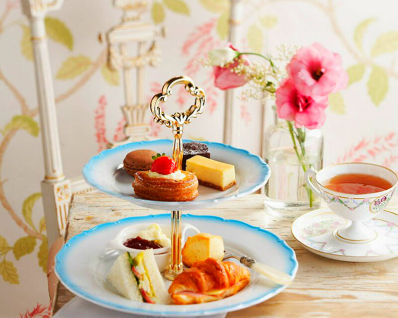 Afternoon Tea Set — Pink, Elegant