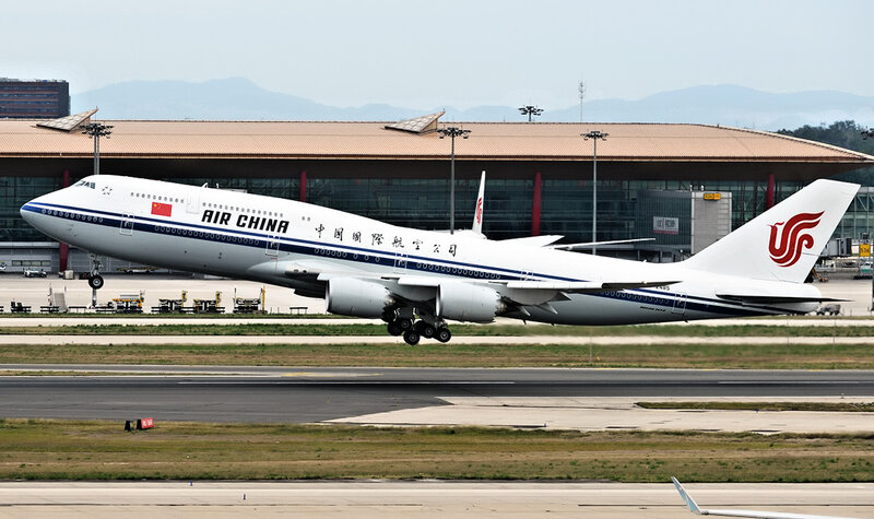 Air China Boeing 747