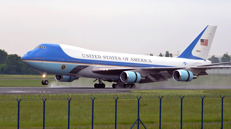 Air Force One Airplane — Blue, Neutral