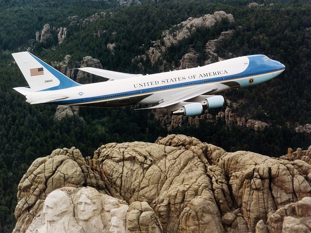 Air Force One near Mount Rushmore