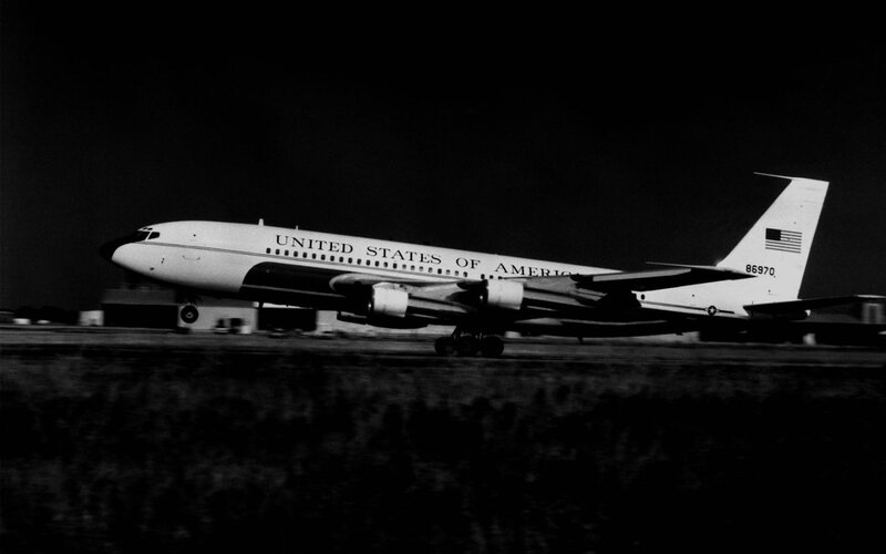 Air Force One on the tarmac