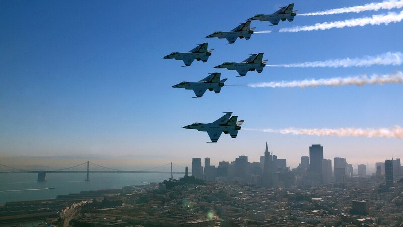 Air Force Thunderbirds over San Francisco