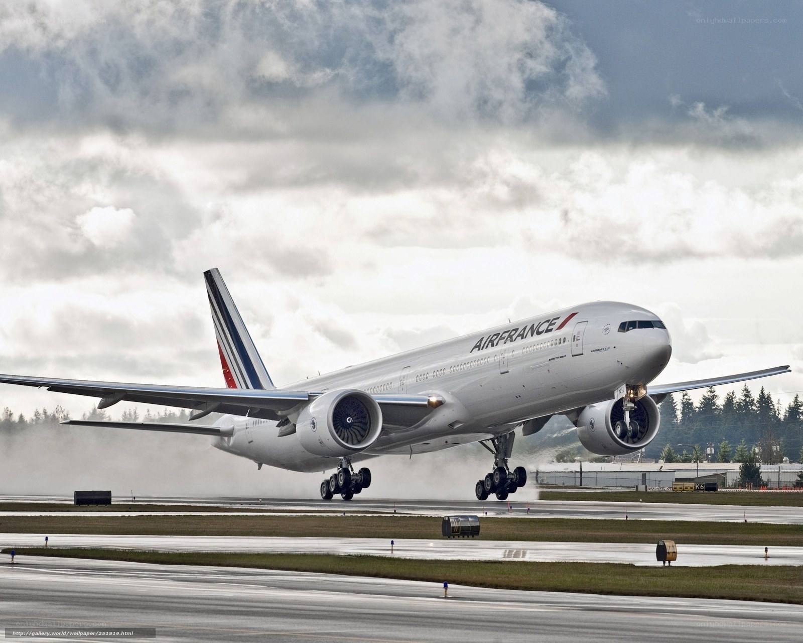 Air France plane taking off