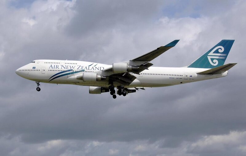 Air New Zealand Boeing 747 — White