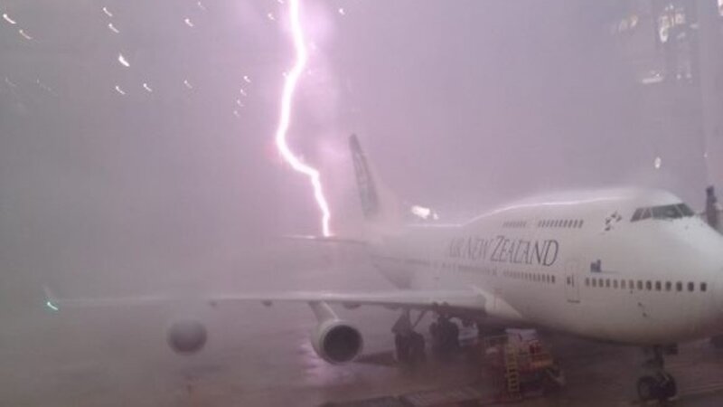 Air New Zealand Plane