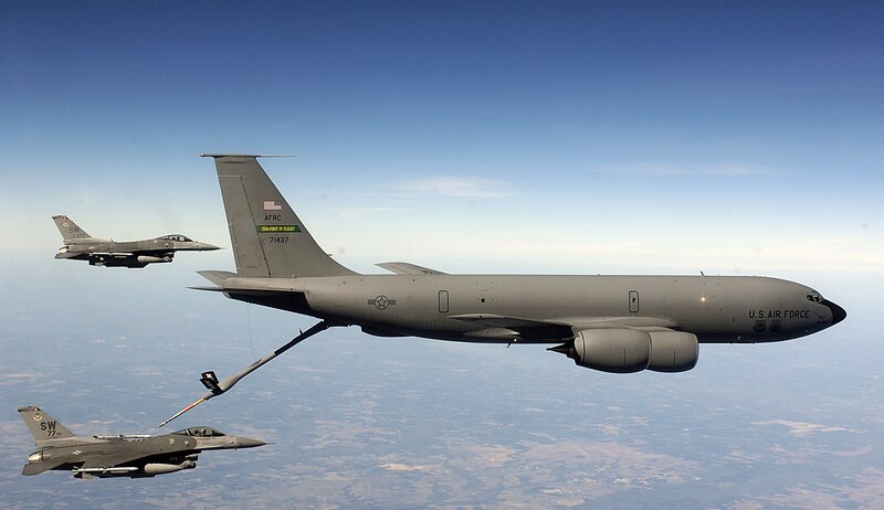 Air refueling mission in progress