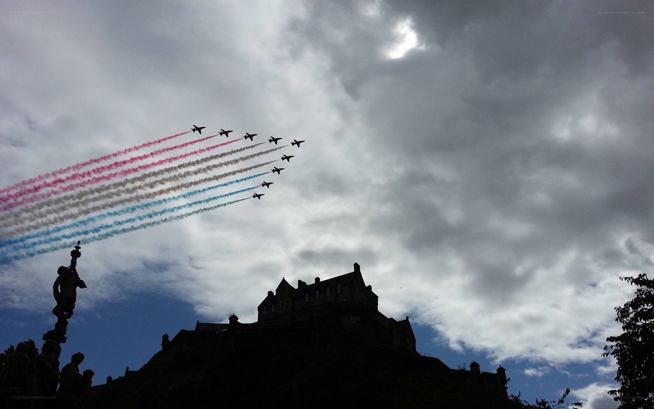 Air show over Edinburgh Castle