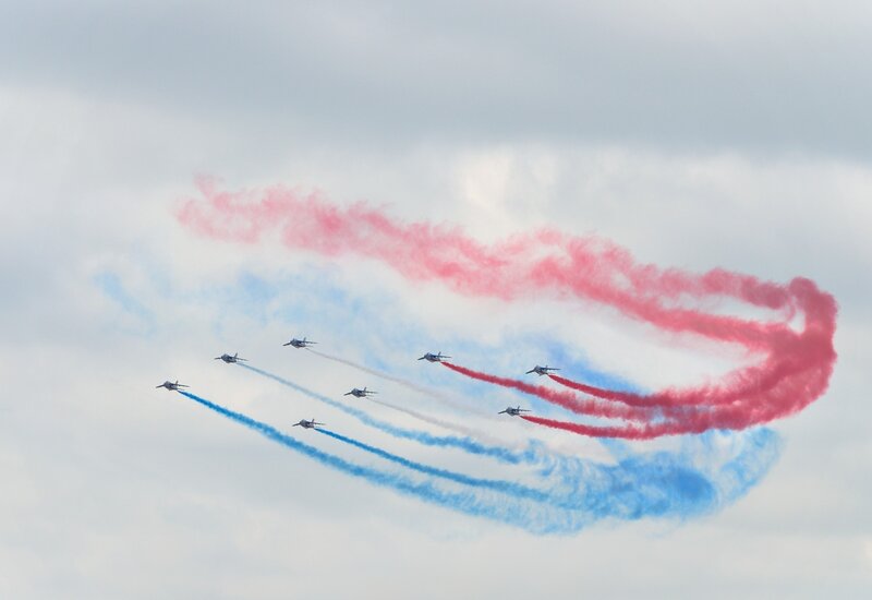 Air show with colored smoke