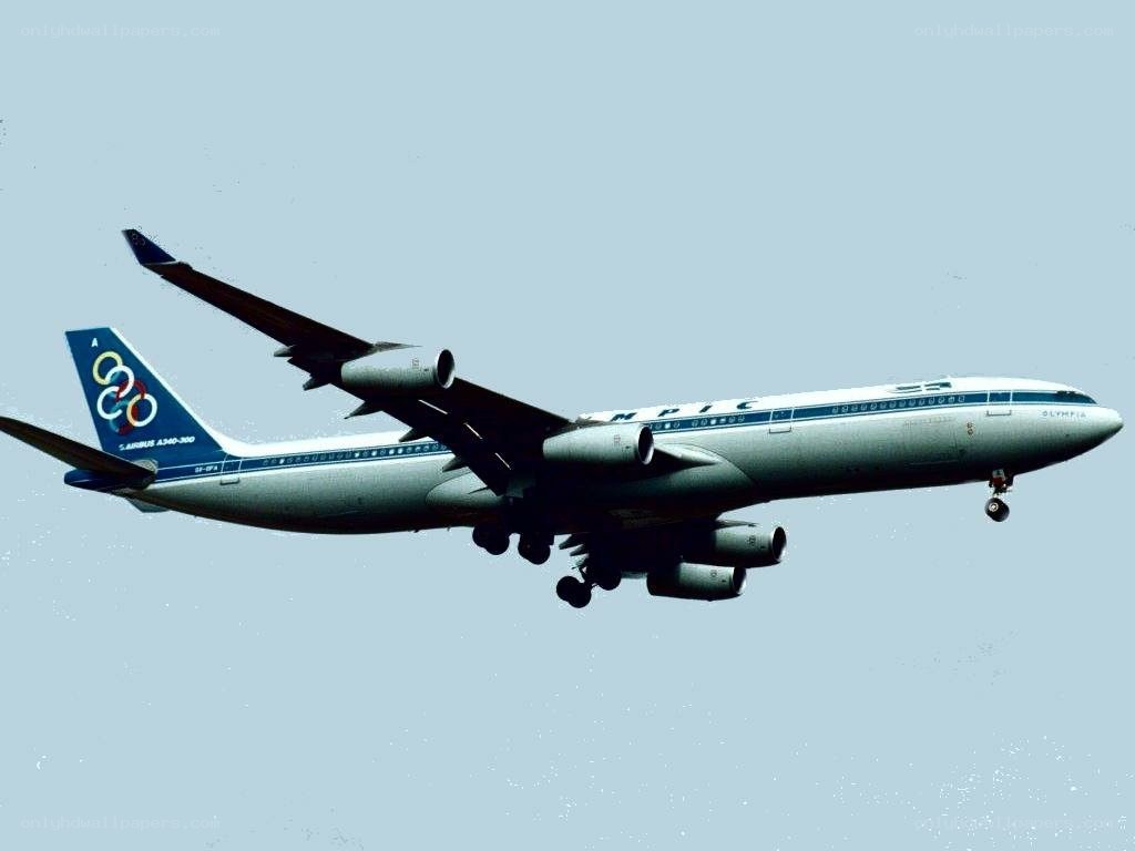 Airbus A340-300 in flight