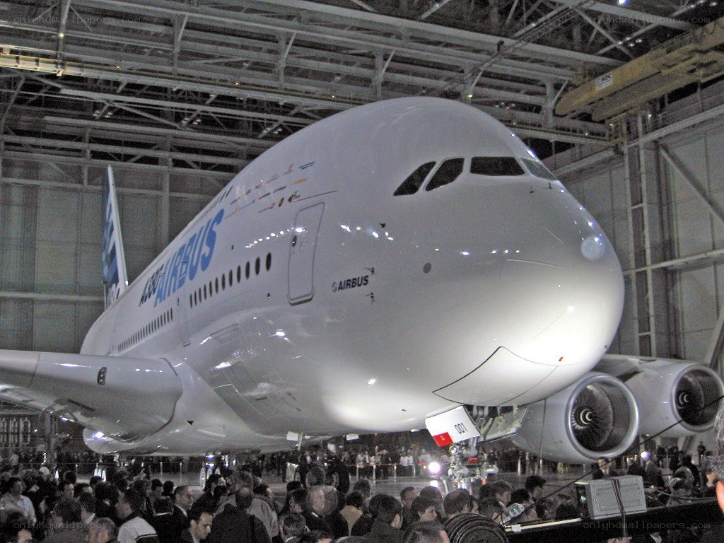 Airbus A380 in hangar