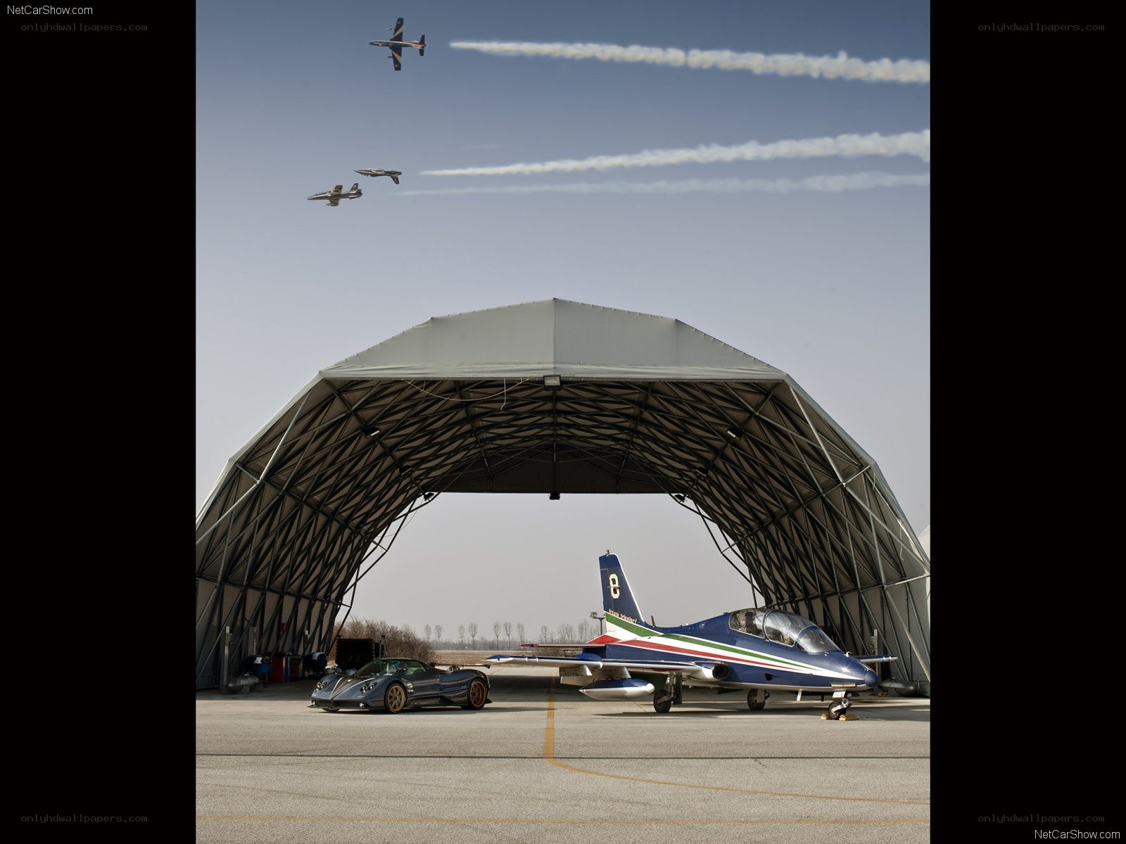 Aircraft and car display