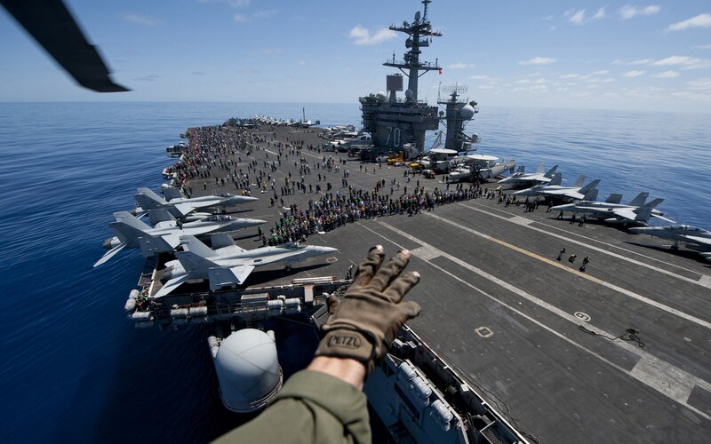 Aircraft Carrier Deck — Blue, Active