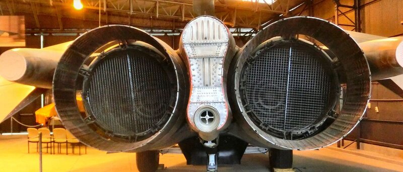 Aircraft Engine Exhaust