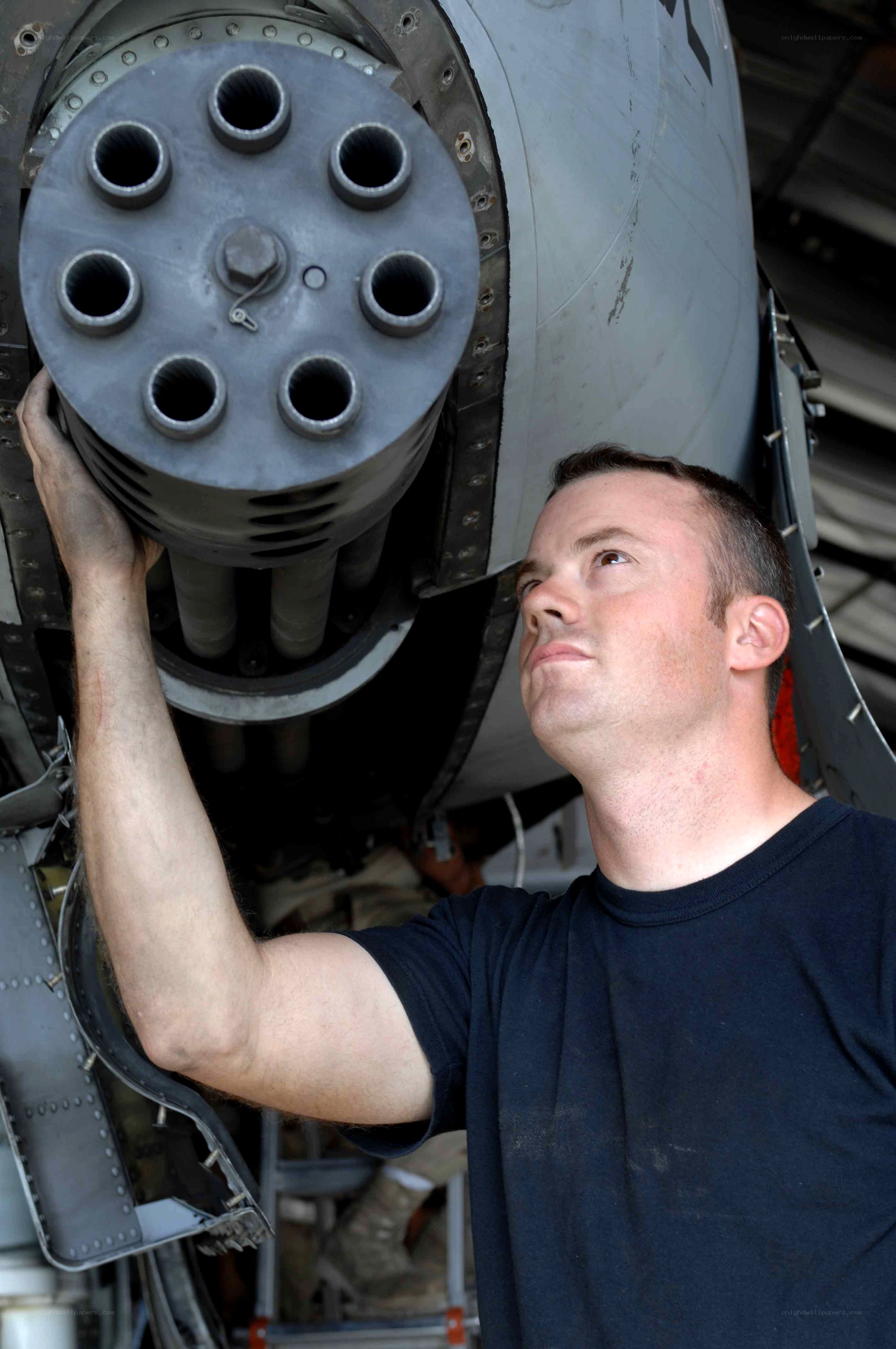 aircraft gun maintenance