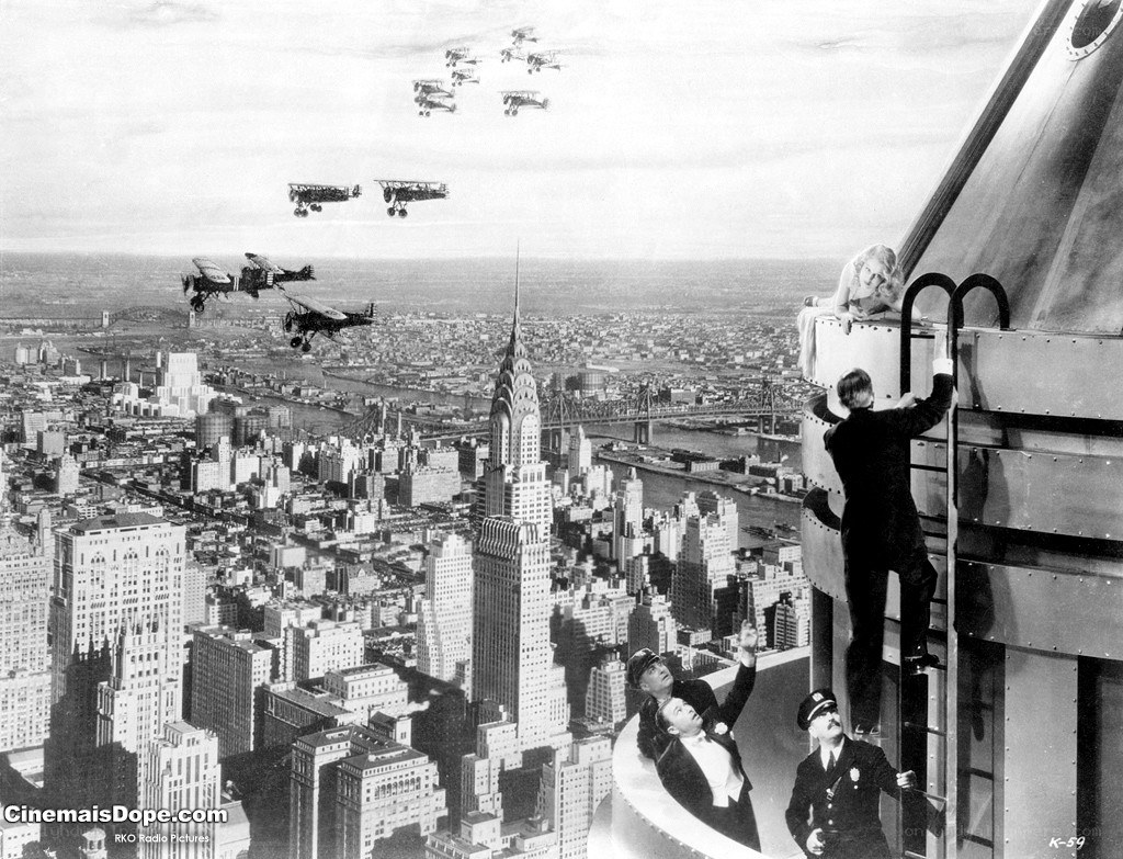 Airplane chase over city