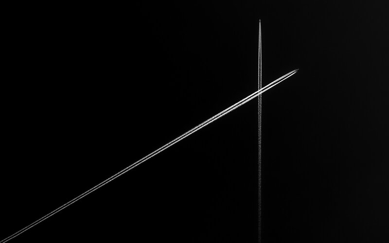 Airplane Contrails — Black, Dramatic