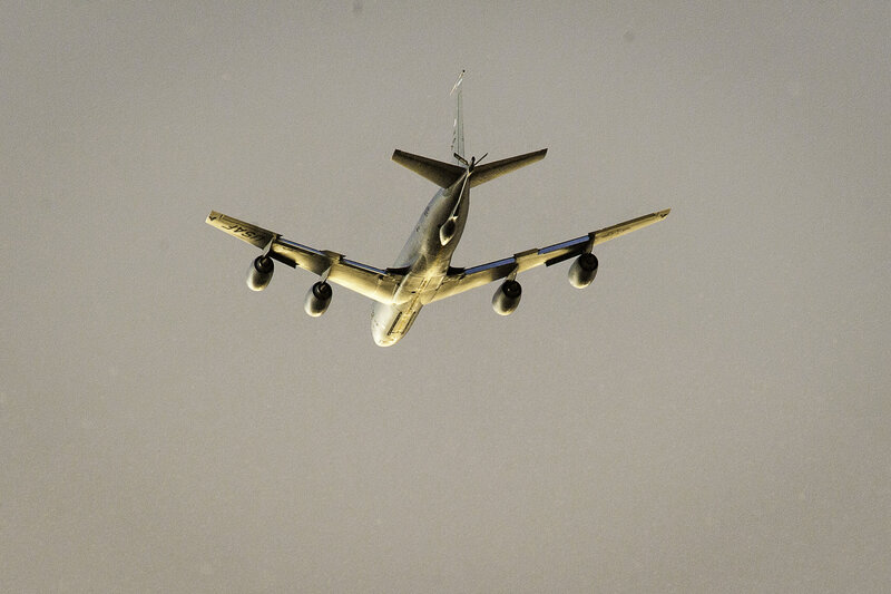 Airplane Flying Overhead — Gray, Neutral