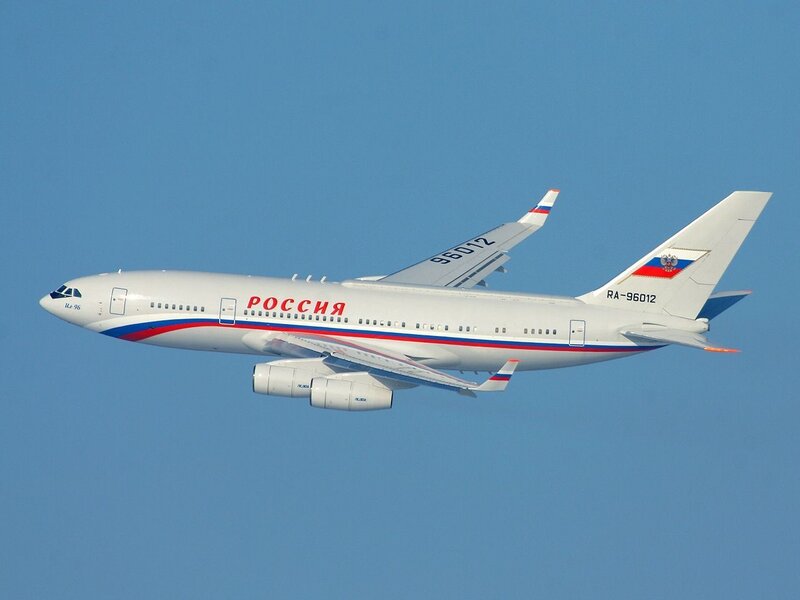 Airplane in Flight — Blue, Serene