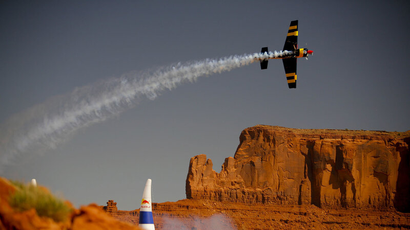 Airplane performing aerobatic stunt