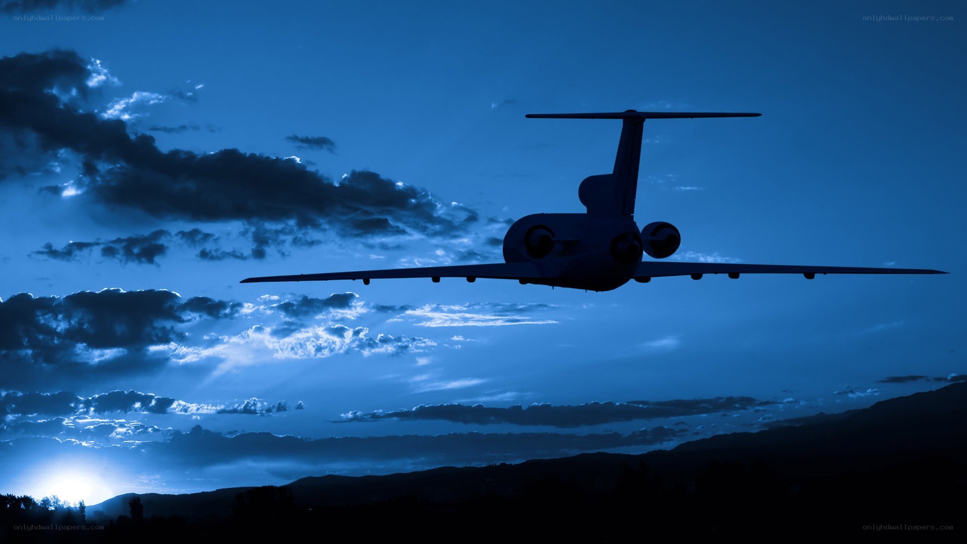 airplane silhouette at dusk