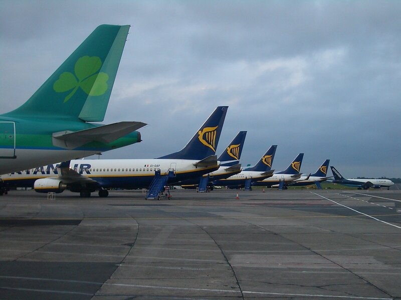 Airplanes at an airport