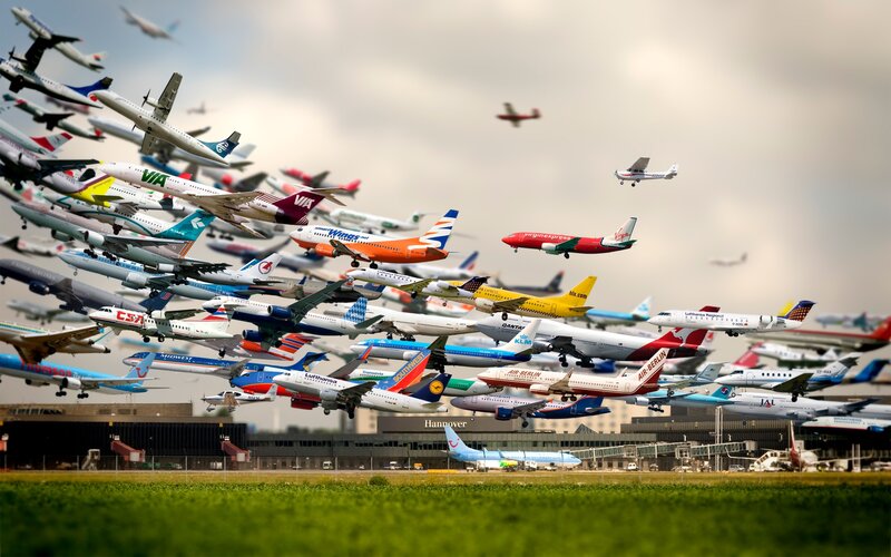 Airplanes at Hannover Airport