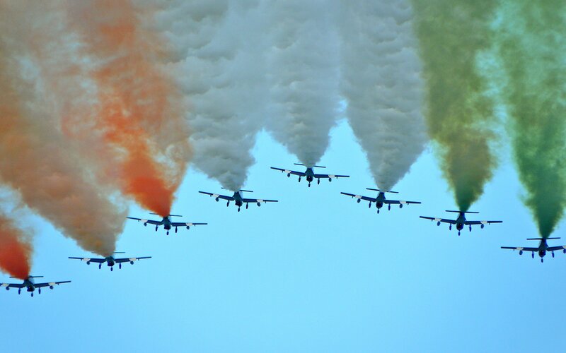 Airplanes in Formation — Blue
