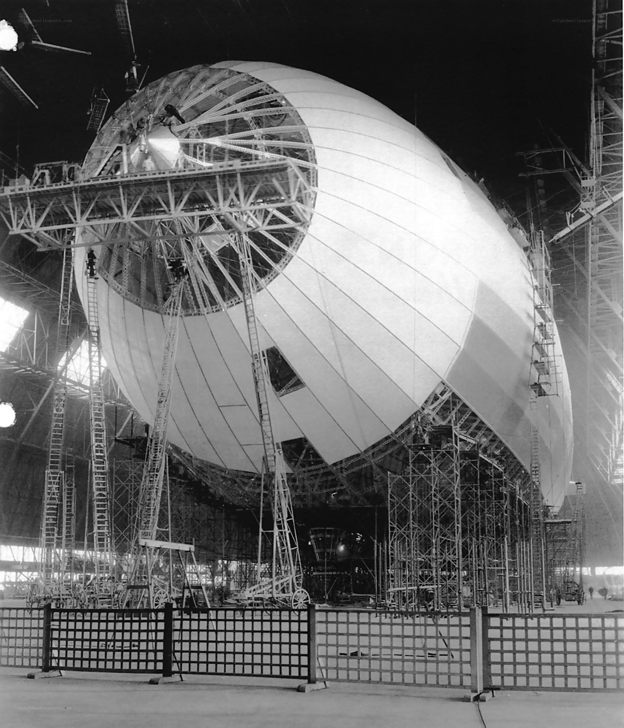 Airship under construction