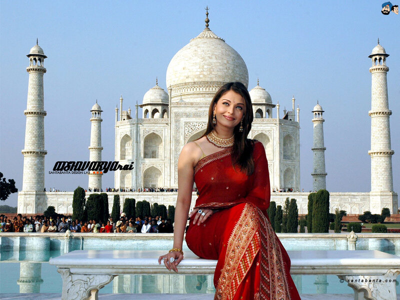 Aishwarya Rai at the Taj Mahal