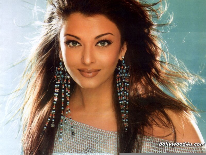 Aishwarya Rai in a blue top