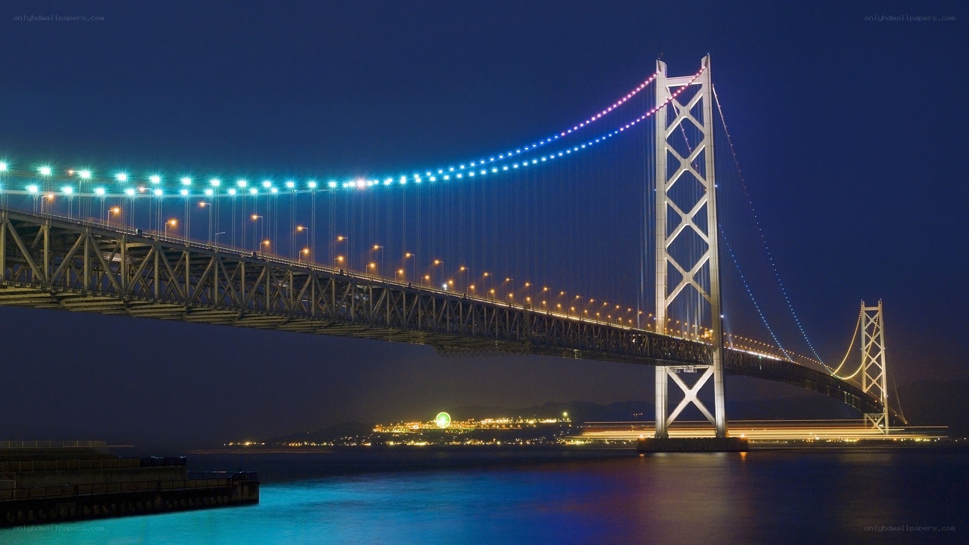 Akashi Kaikyo Bridge at night