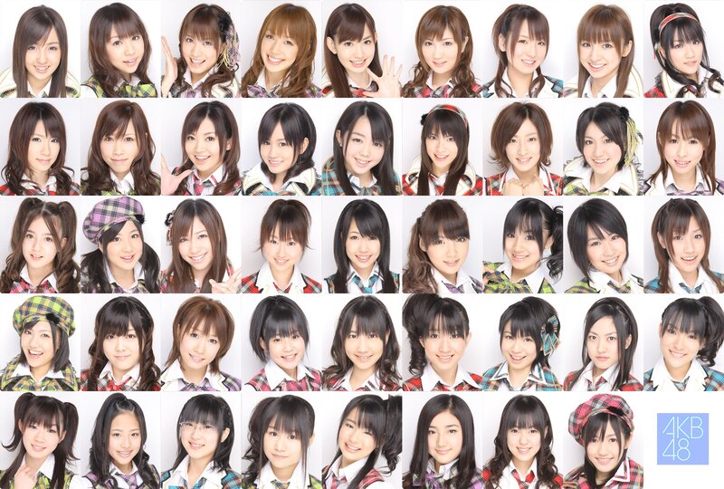 AKB48 group portrait
