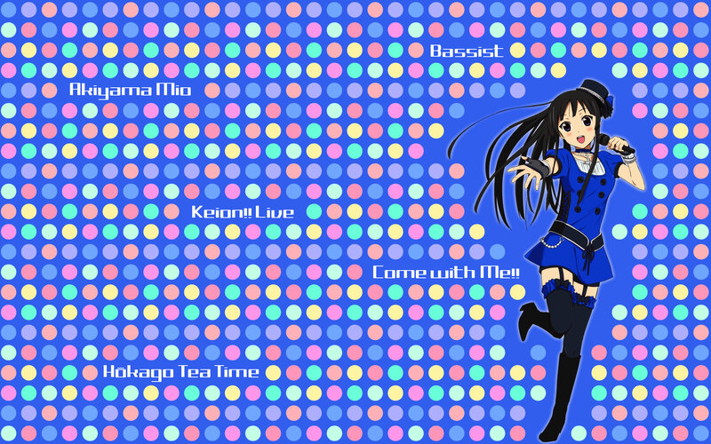 Akiyama Mio performing
