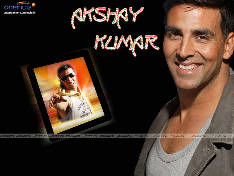 Akshay Kumar Smiling