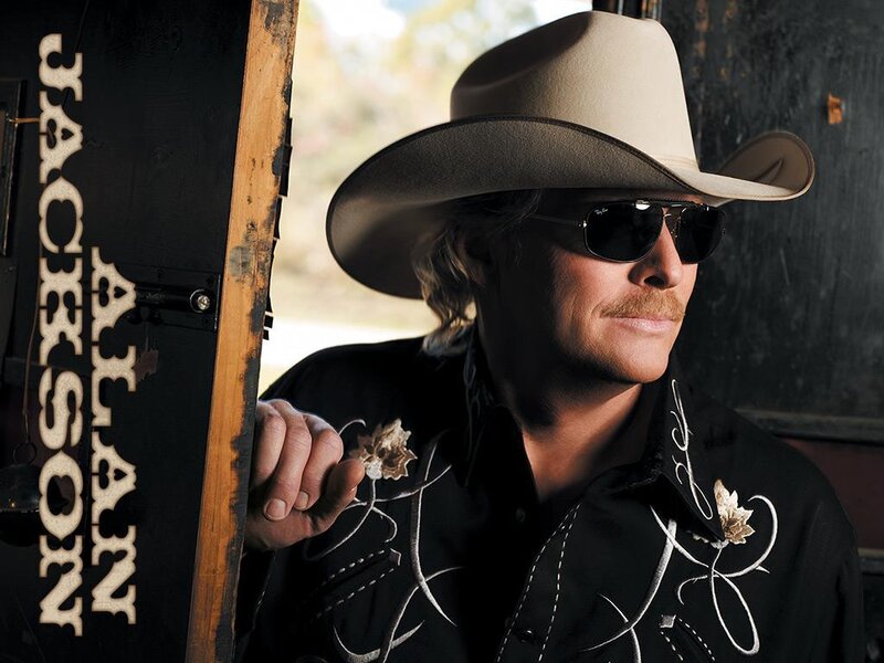Alan Jackson in cowboy hat