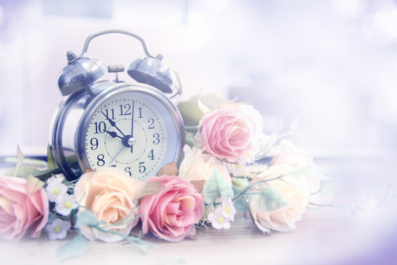 Alarm Clock with Flowers — Pink, Serene