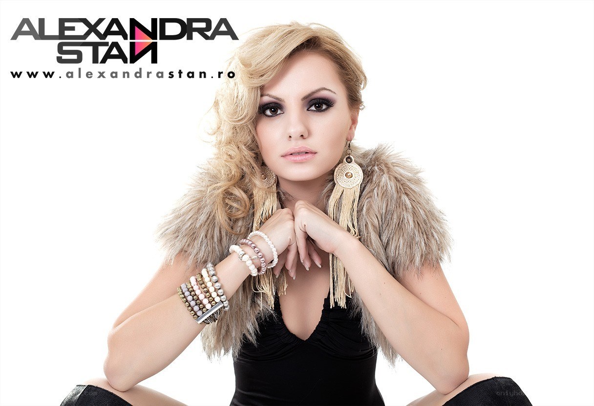 Alexandra Stan portrait
