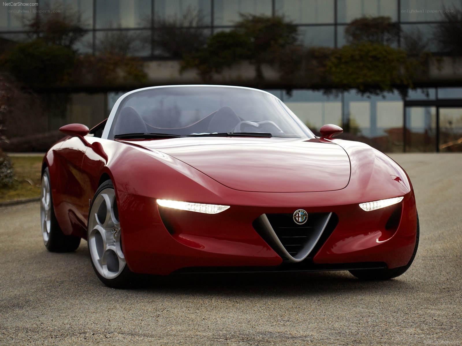 Alfa Romeo 2uettottanta Concept