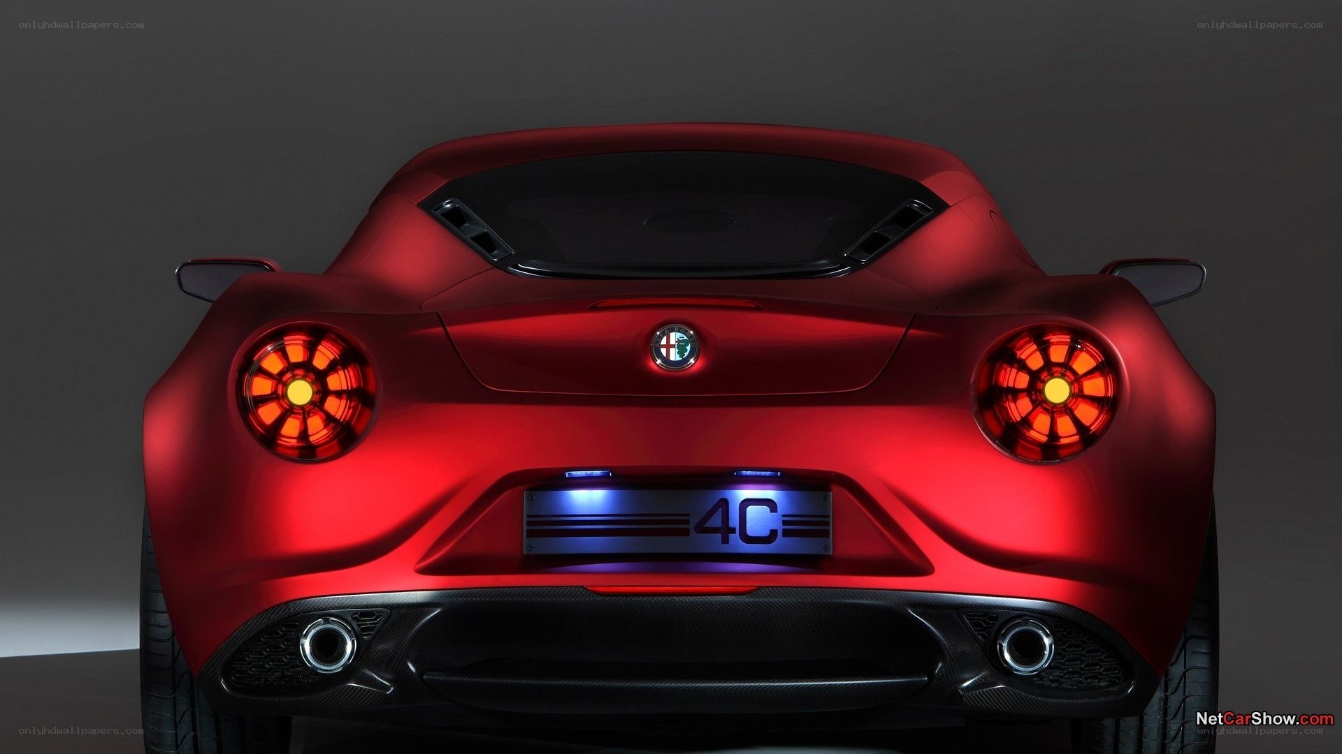 Alfa Romeo 4C rear view