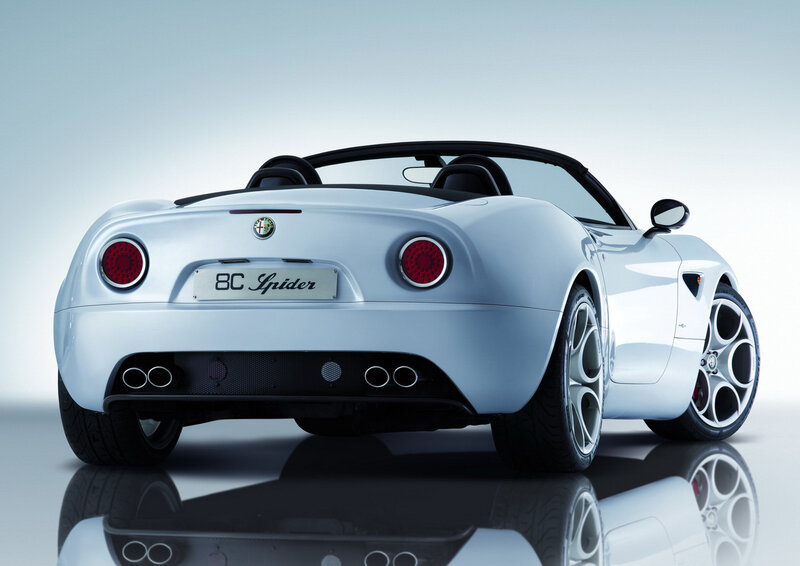 Alfa Romeo 8C Spider rear view