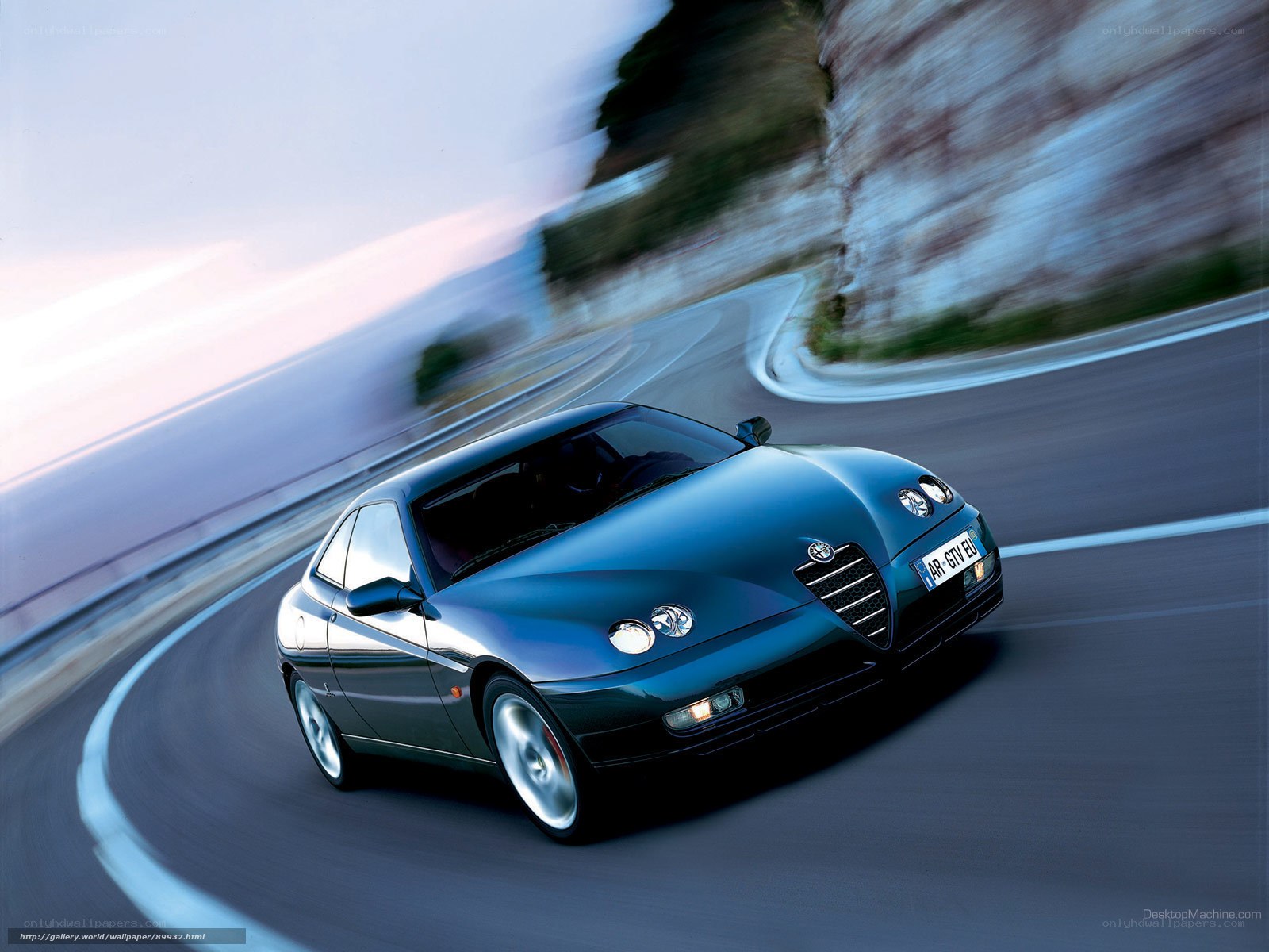Alfa Romeo GTV in motion