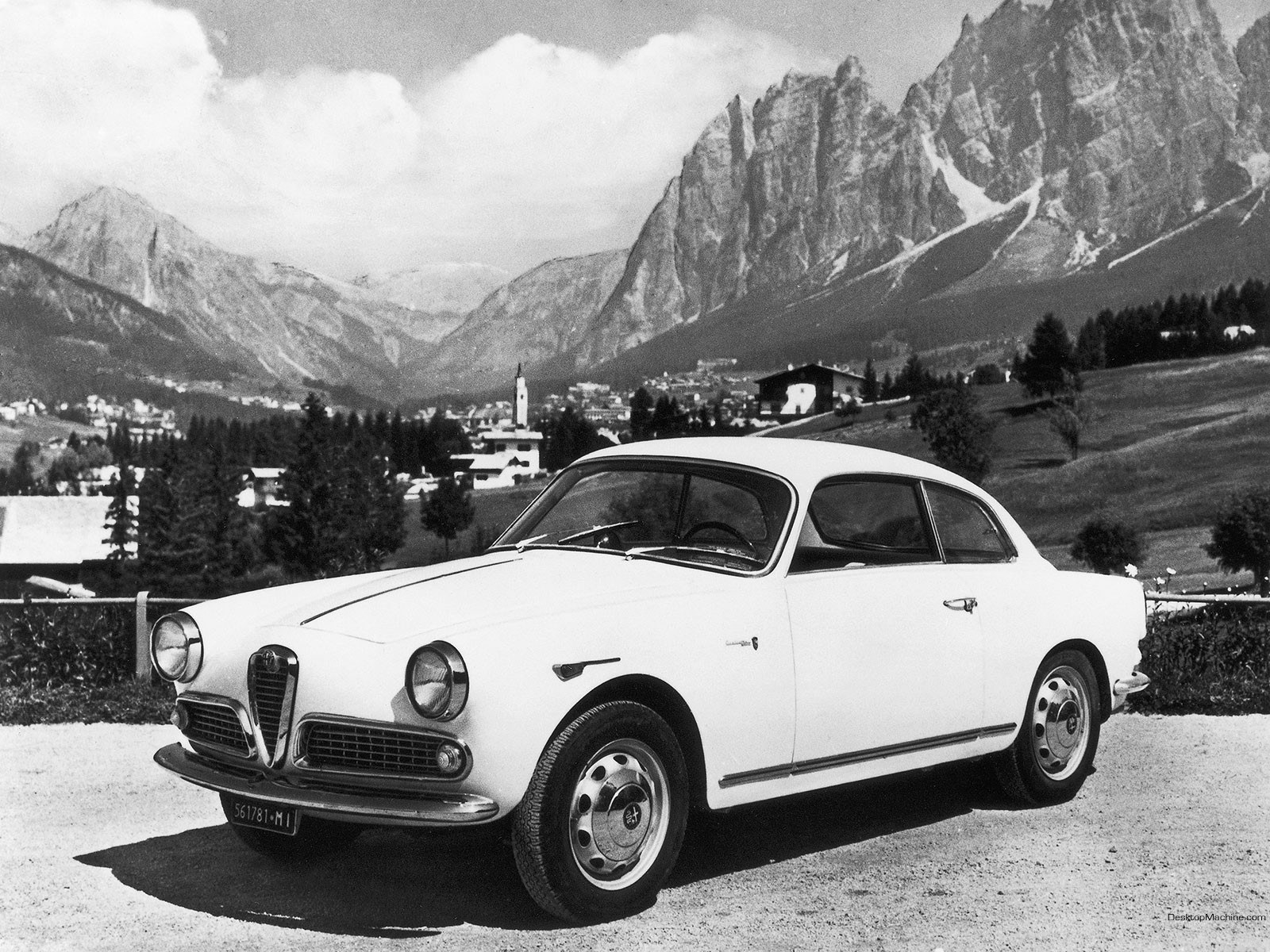 Alfa Romeo in the mountains