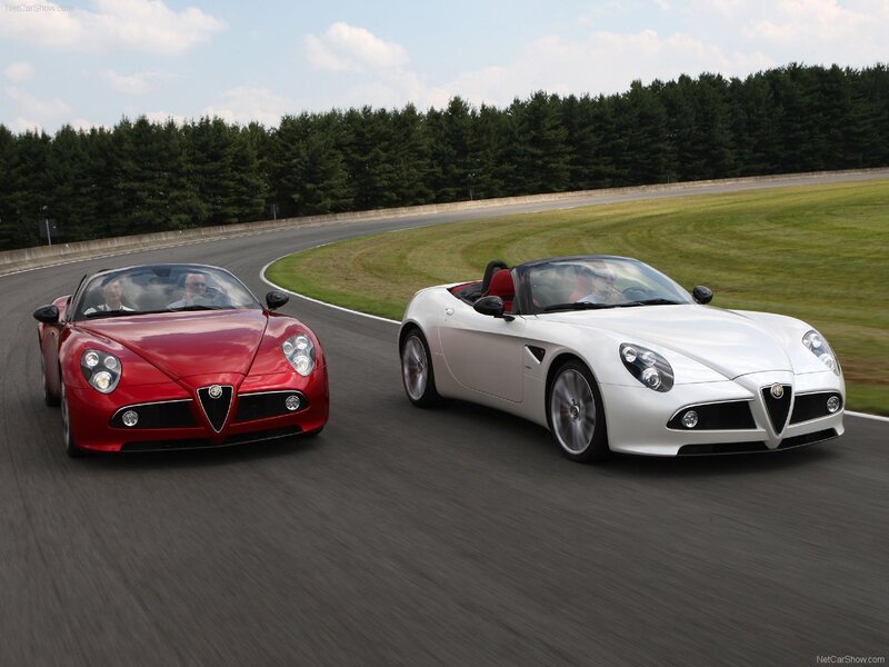 Alfa Romeo Spider on a racetrack
