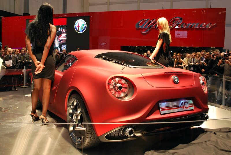 Alfa Romeo sports car display