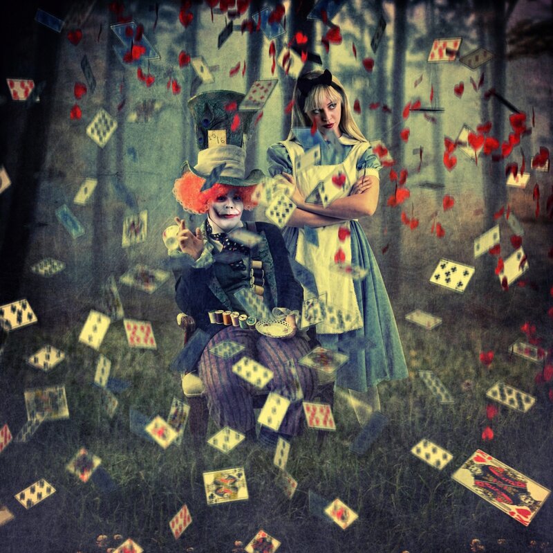 Alice and Mad Hatter — Green, Dreamy