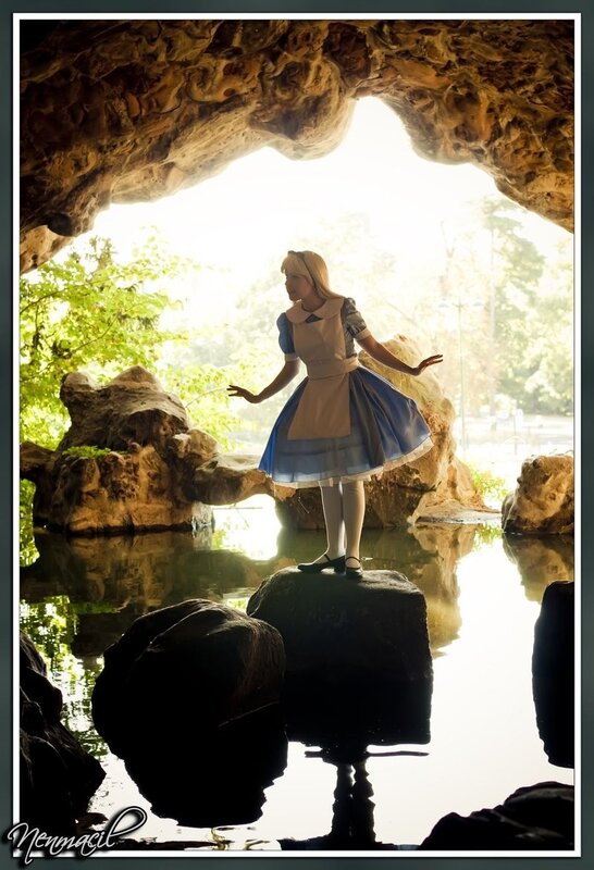 Alice in Wonderland cosplay